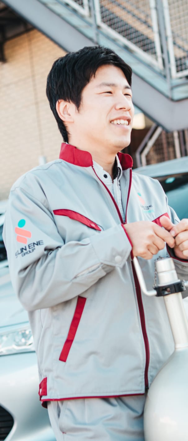 作業服の男性社員